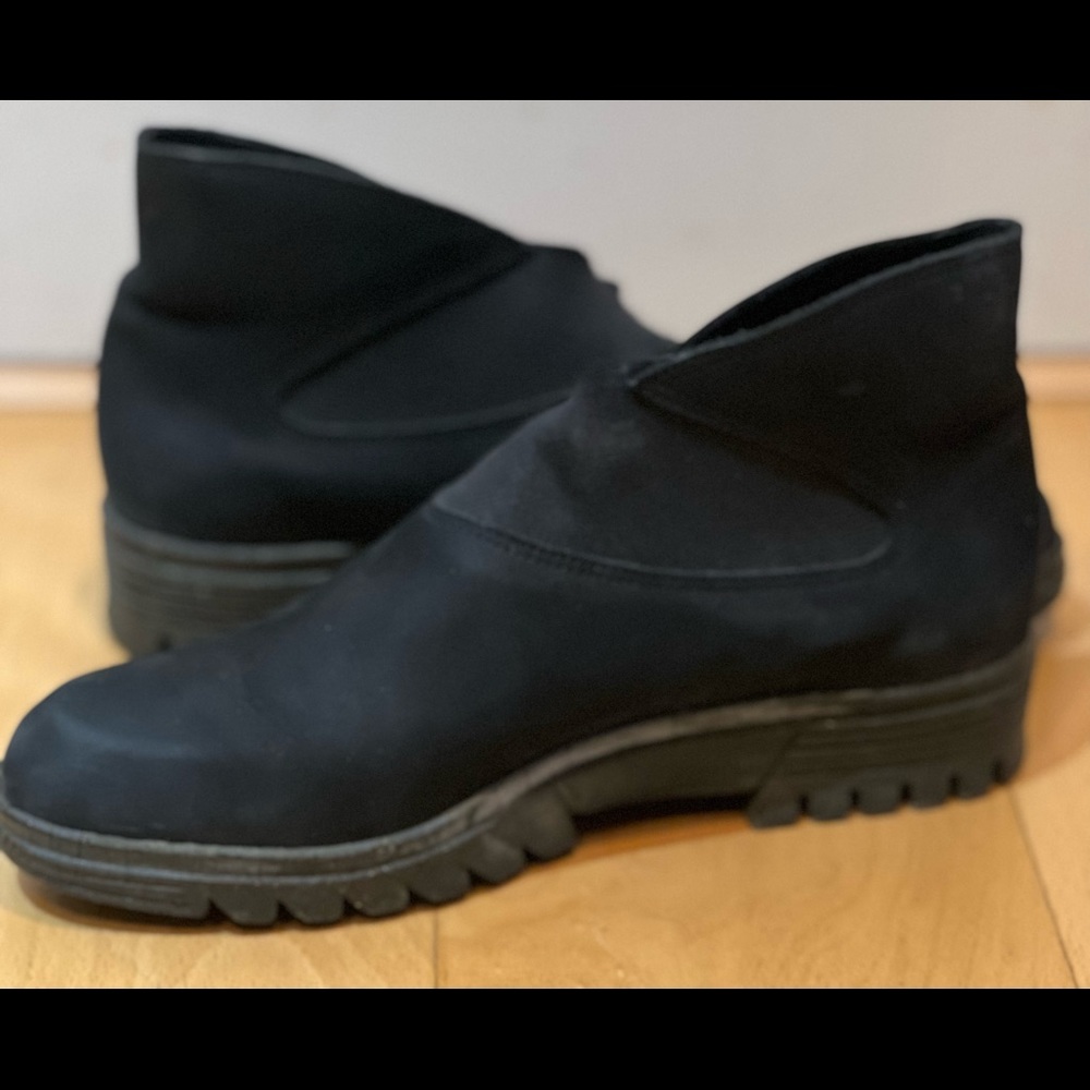 Arche Lomata Booties size 8